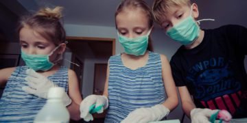 WHO warning: Children between age 6 to 11 should wear masks