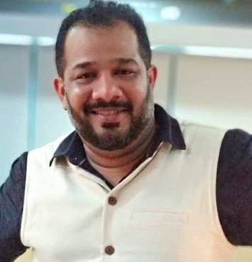 39yr-old Man successfully undergoes for bone marrow transplant