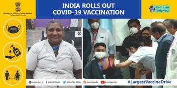 Health worker becomes first to be vaccinated in India