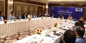 Time to move from ‘Volume’ to “Value’ leadership to capture global market: Mansukh Mandaviya