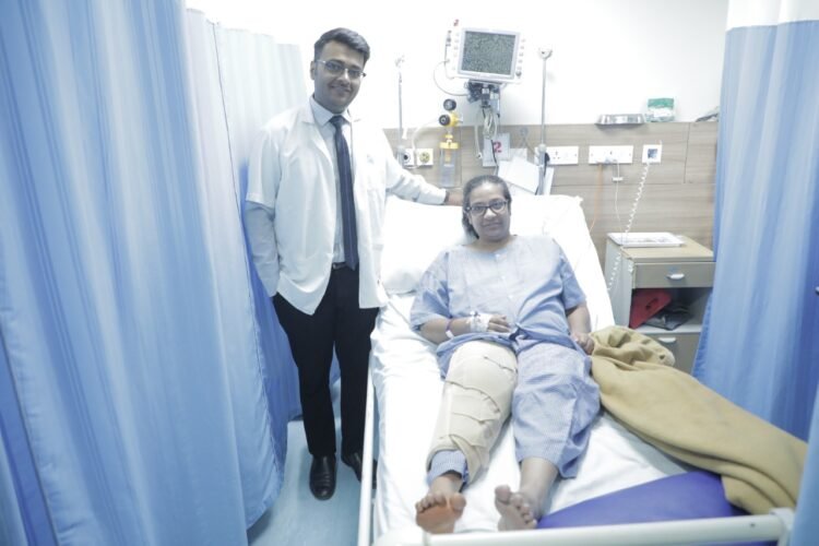 A 50yr old woman with intra-articular knee lipoma underwent successful surgery