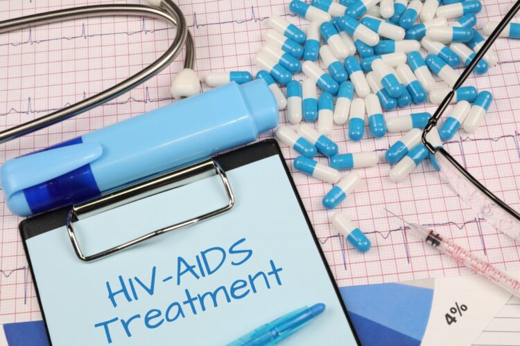HIV-AIDS: Know the symptoms + myths and facts