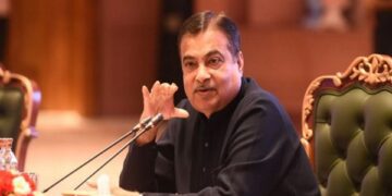 Gadkari Highlights Healthcare Progress Under Modi