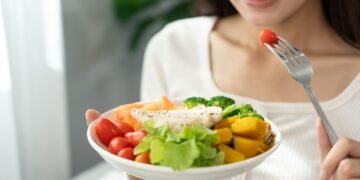 Beyond diet and exercise: Urban lifestyles reshape heart health