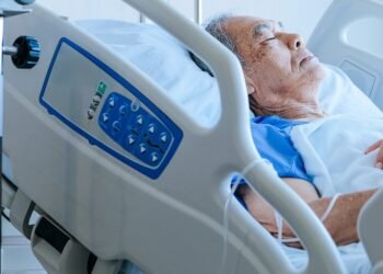 Liver transplant recipients show poorer lung function