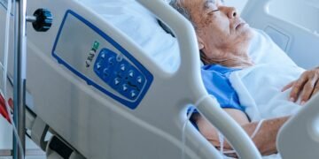 Liver transplant recipients show poorer lung function
