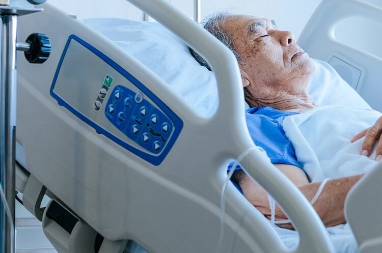 Liver transplant recipients show poorer lung function